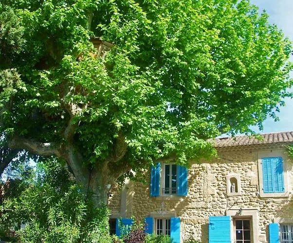 Les Volets Bleus Provence