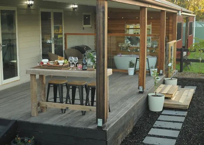 Wagtail Nest Country Retreat - Longford Vic 3851