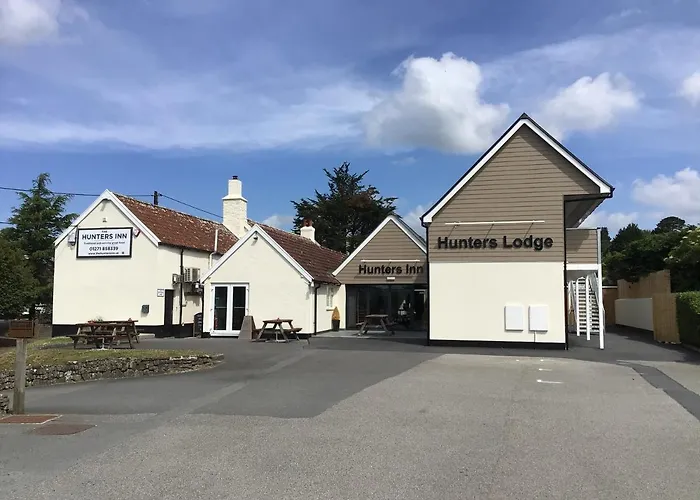 Hunters Lodge