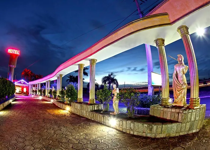 Hotel & Motel Le Baron (Adults Only)