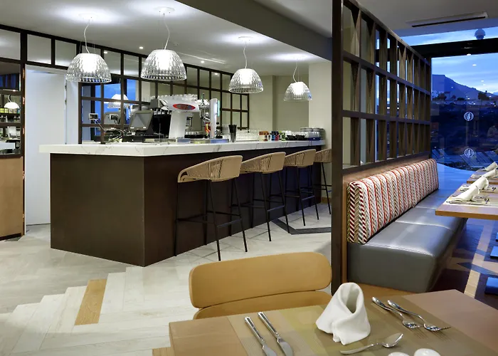 Hard Rock Hotel Tenerife Costa Adeje 