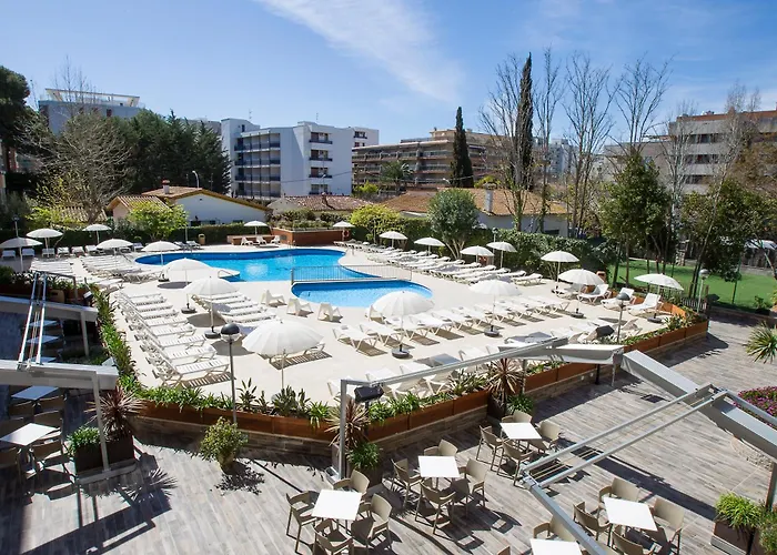 Aparthotel Cye Holiday Centre