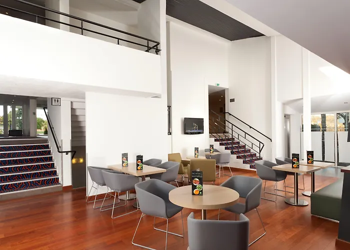 Holiday Inn Lille Ouest Englos By Ihg