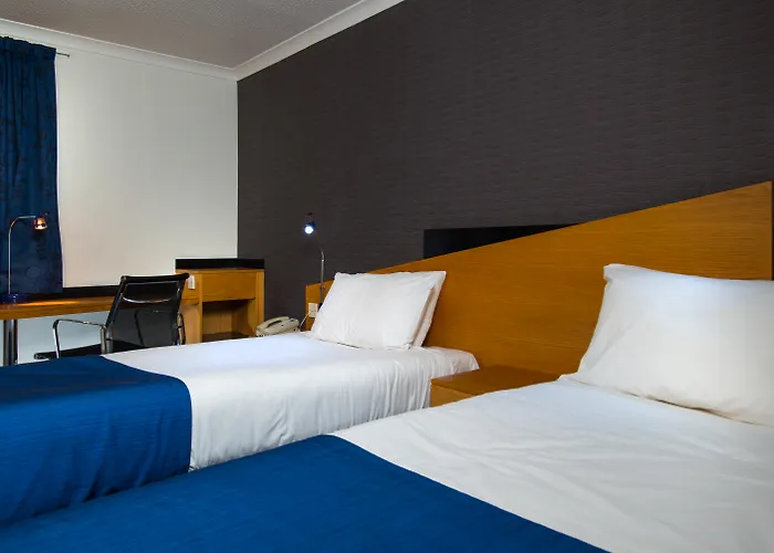 Holiday Inn Express Manchester East By Ihg