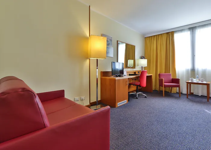 Crowne Plaza Venice East By Ihg