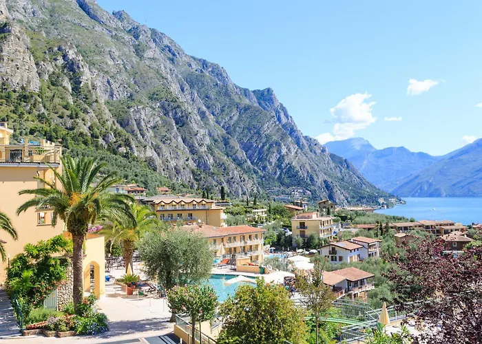 Hotel Cristina Limone sul Garda