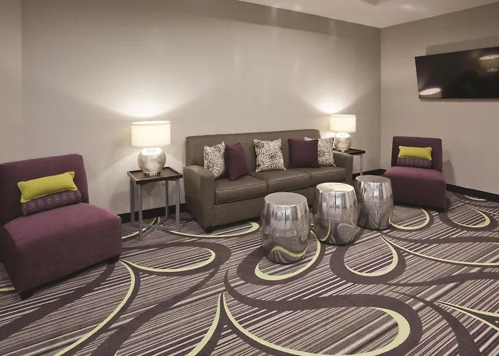 La Quinta By Wyndham Minneapolis Bloomington W - Free Airport Shuttle