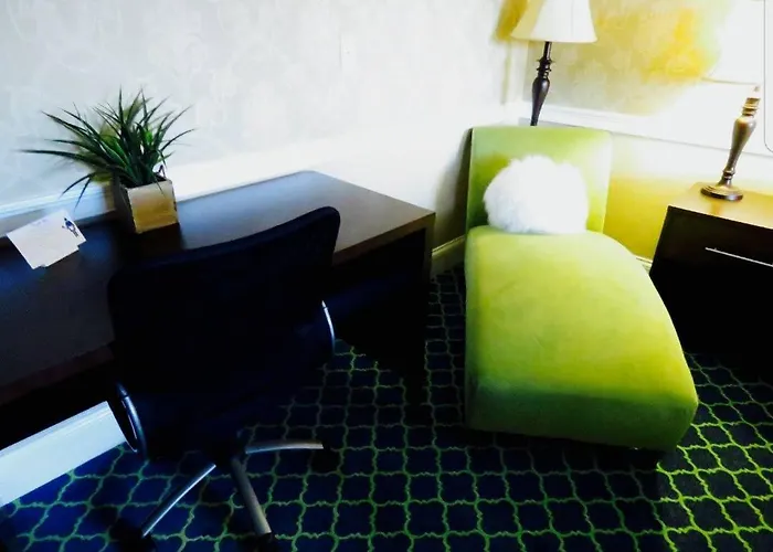 Rodeway Inn Logan International Airport