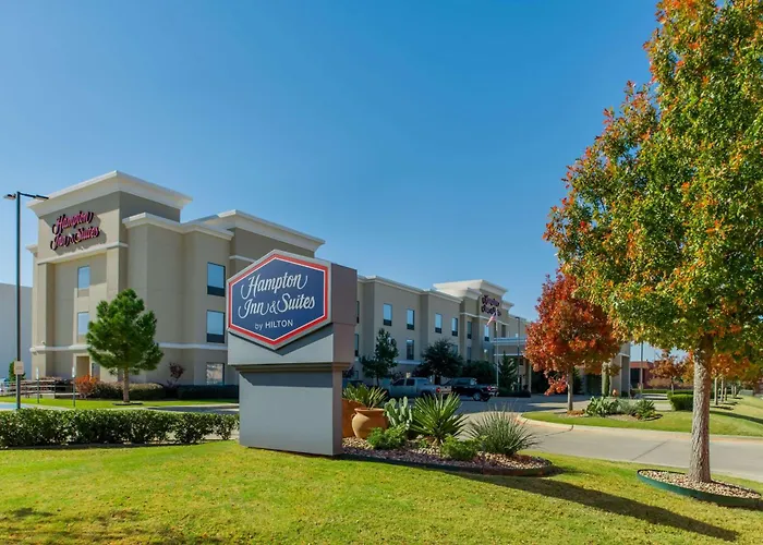 Hampton Inn & Suites Fort Worth-Fossil Creek