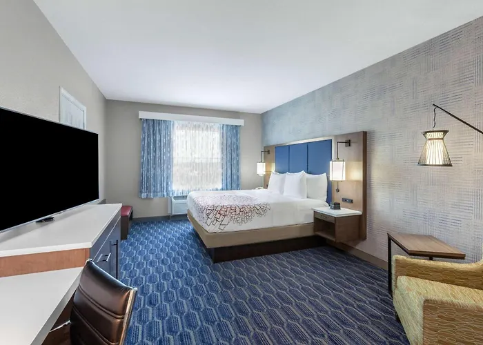 La Quinta By Wyndham Houston Channelview