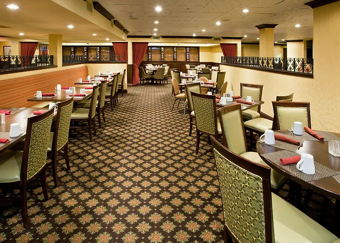 Crowne Plaza Louisville Airport Expo Ctr By Ihg