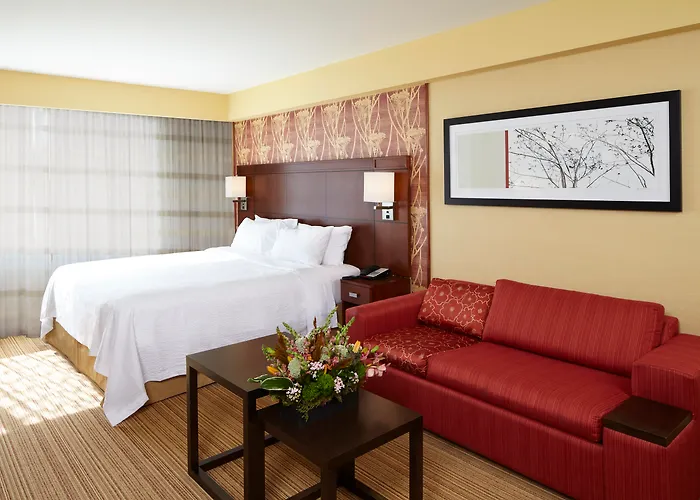 Courtyard By Marriott Los Angeles Lax / Century Boulevard