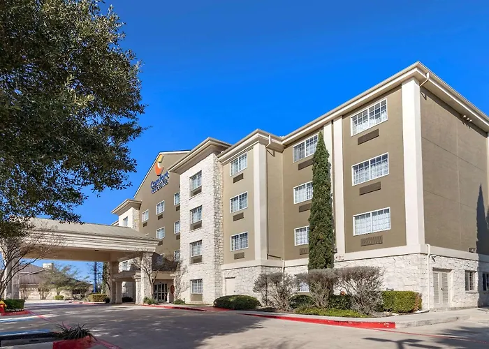 Comfort Inn & Suites Texas Hill Country