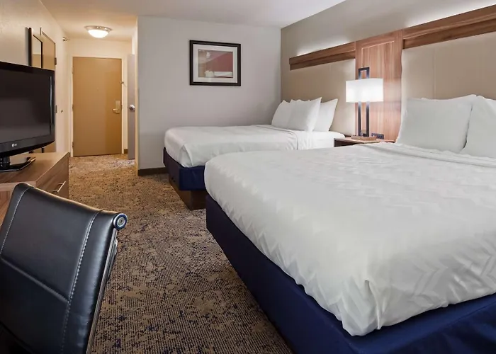 Best Western Plus Kansas City Airport - Kci East