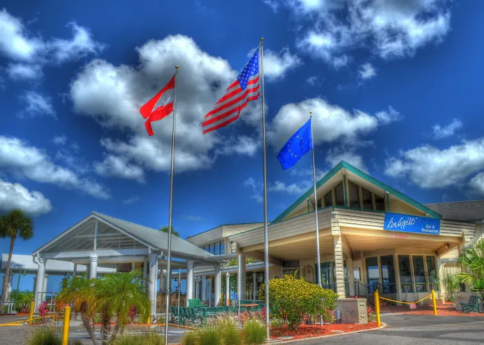 Best Western Plus Yacht Harbor Inn Dunedin