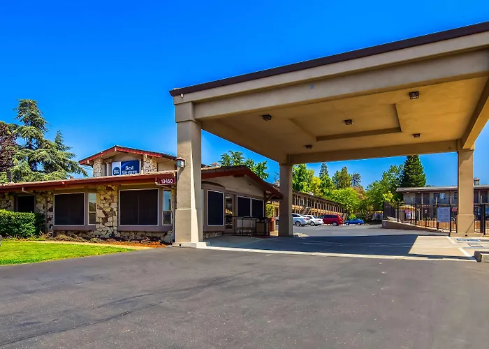 Auburn Dog Friendly Hotels