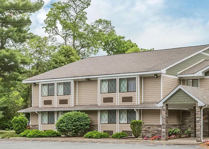 Quality Inn Hyde Park - Poughkeepsie North