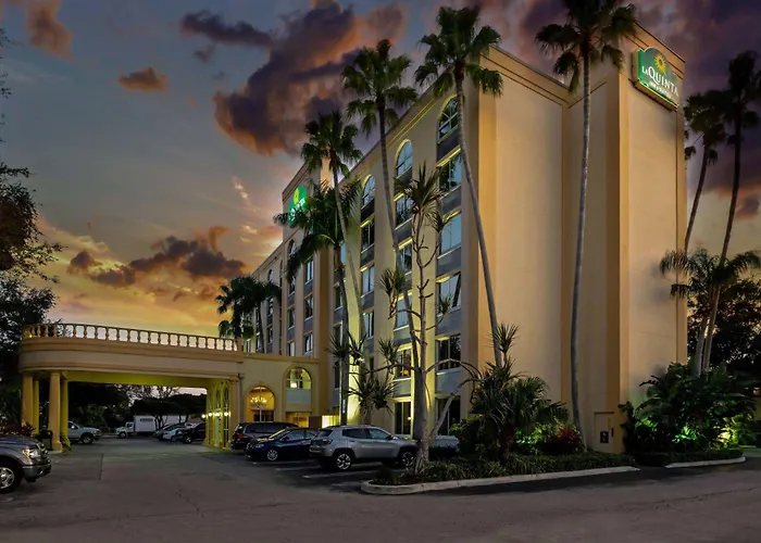 La Quinta By Wyndham West Palm Beach Airport