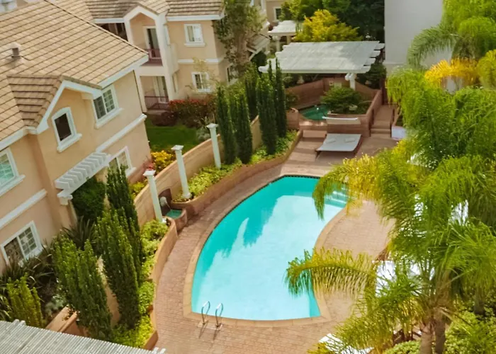 Grand Hotel Sunnyvale