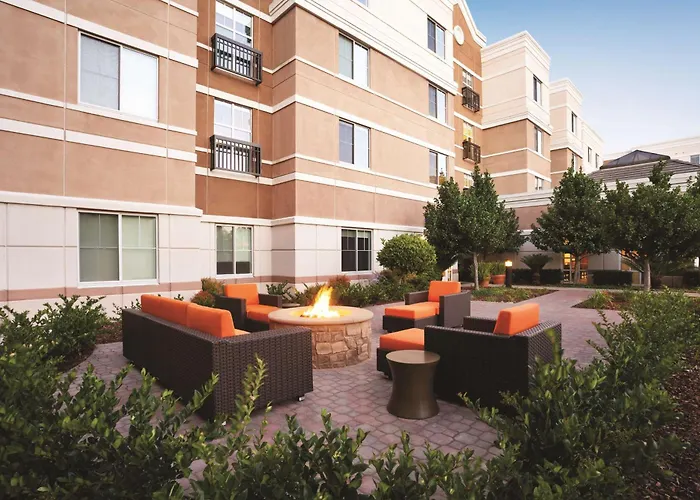 Hyatt House Pleasant Hill Hotel