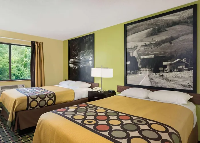 Super 8 By Wyndham Marietta