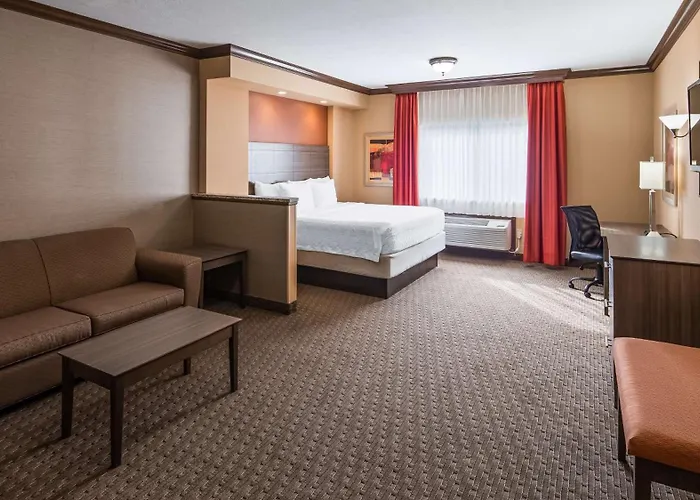 Best Western Plus North Canton Inn & Suites