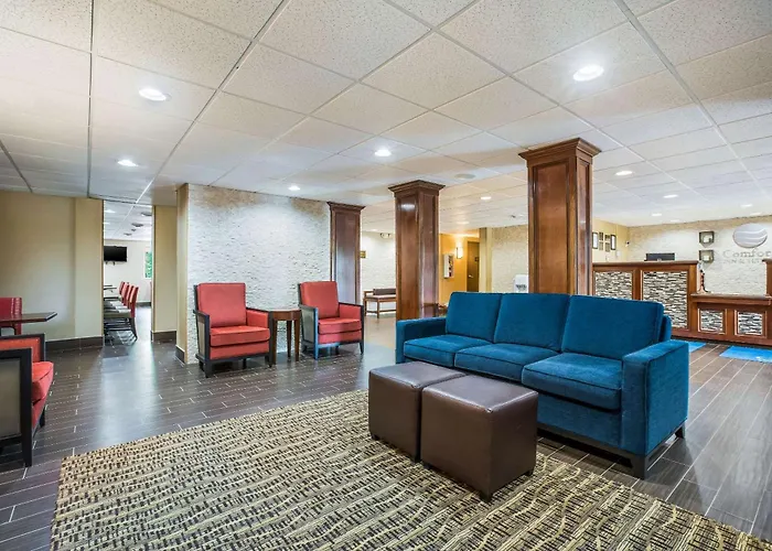 Comfort Inn & Suites Fairborn Near Wright Patterson Afb