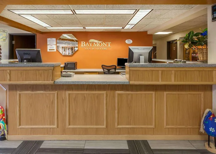 Baymont By Wyndham Midland