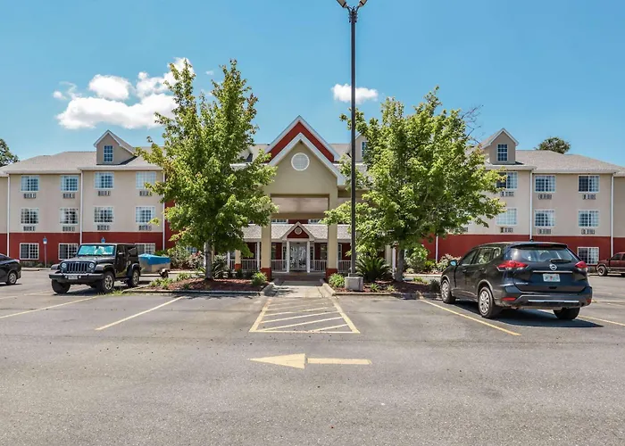 Econo Lodge Inn & Suites Marianna South
