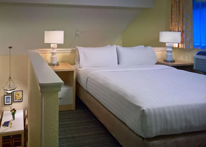 Sonesta Simply Suites Cleveland Westlake