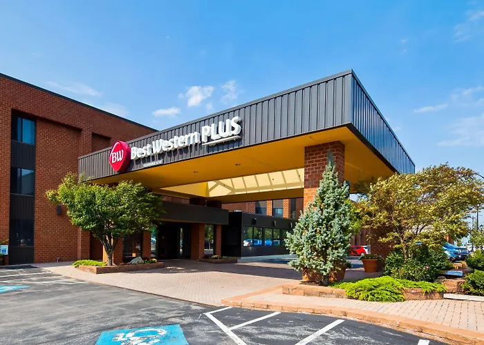 Best Western Plus Oswego And Conference Center