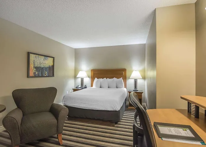 Quality Inn West Edmonton