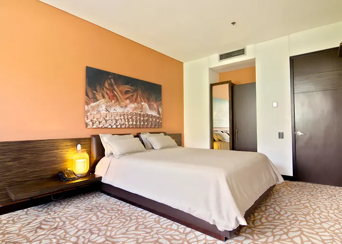 Diez Hotel Categoría Colombia