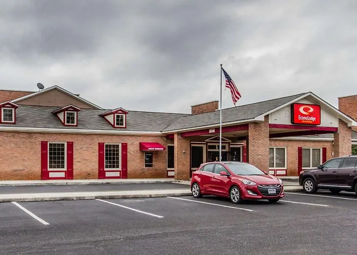 Econo Lodge Inn & Suites Enterprise