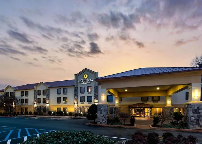 La Quinta By Wyndham Lagrange / I-85