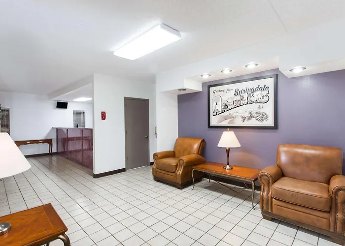 Super 8 By Wyndham Springdale Ar