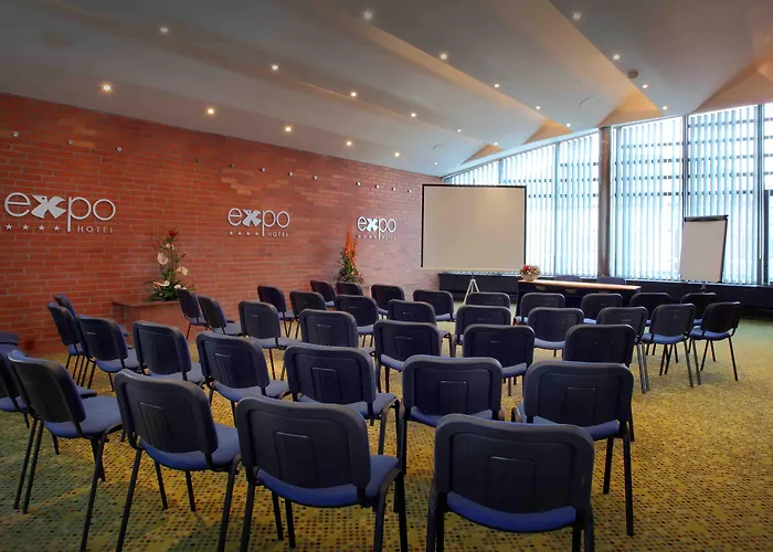 Expo Hotel