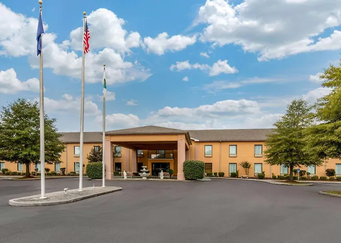 Quality Inn & Suites Benton - Draffenville
