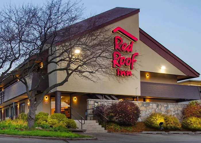 Red Roof Inn , Wi