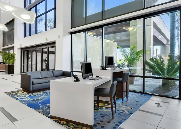 Embassy Suites By Hilton Anaheim-Orange