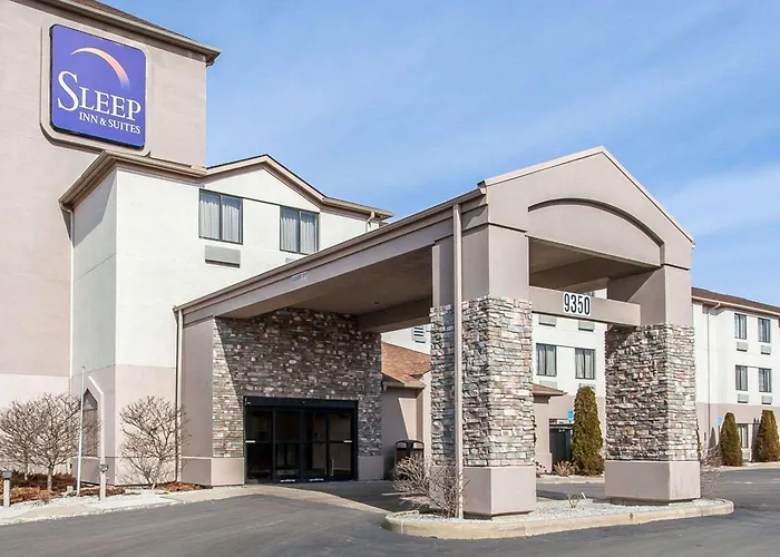 Sleep Inn & Suites Near I-90 And Ashtabula