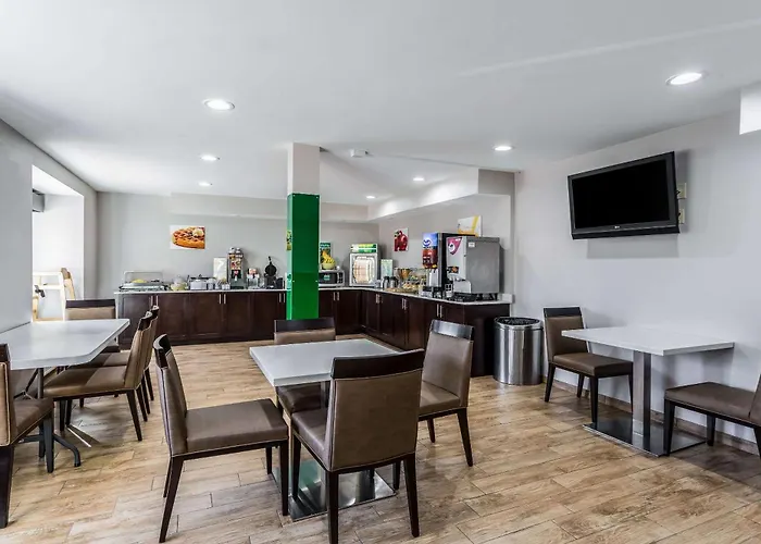 Quality Inn&Suites West El Paso I-10