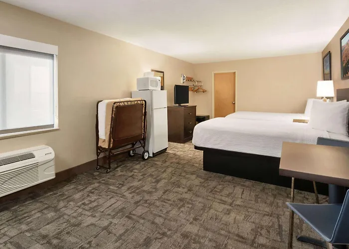 Travelodge By Wyndham Lake Havasu Lake Havasu City