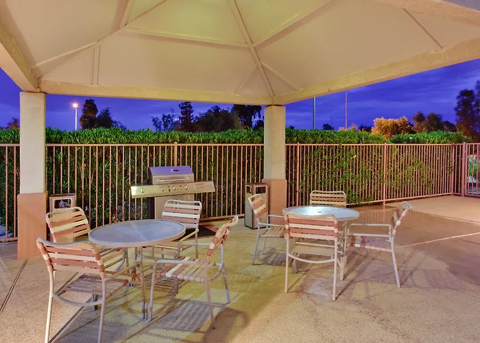 Sonesta Simply Suites Phoenix Tempe
