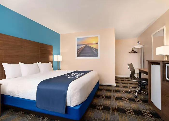 Days Inn By Wyndham Middletown/Newport Area
