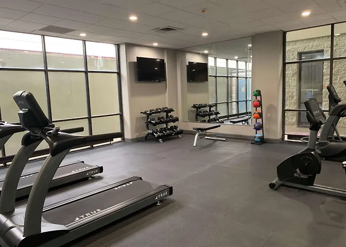 Best Western Plus Clarks Summit Scranton Hotel