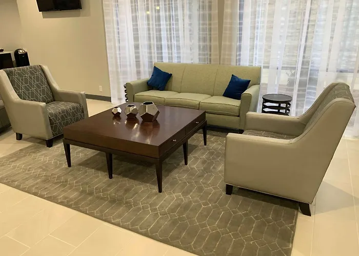 Best Western Plus Clarks Summit Scranton Hotel