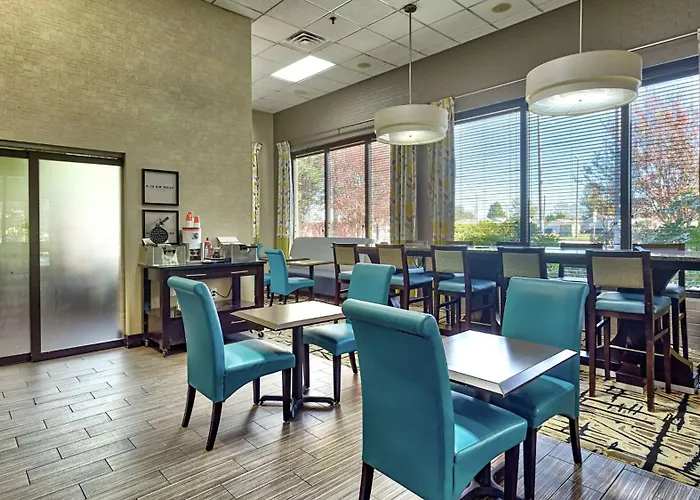 Hampton Inn Norfolk-Naval Base