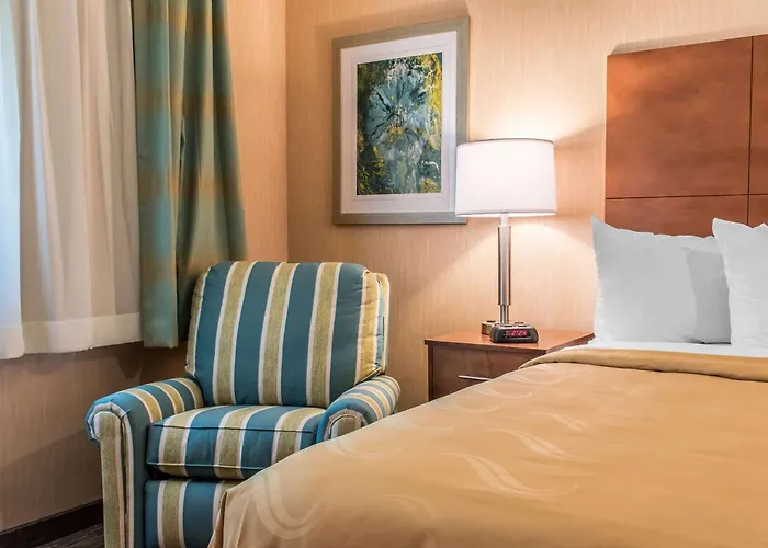 Quality Inn Bedford