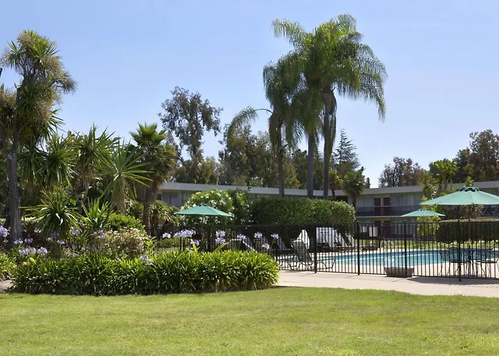 Ramada By Wyndham Sunnyvale/Silicon Valley